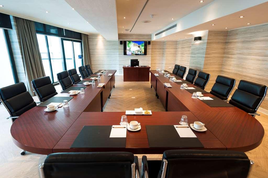 Van Der Valk Theaterhotel אלמלו מתקנים תמונה