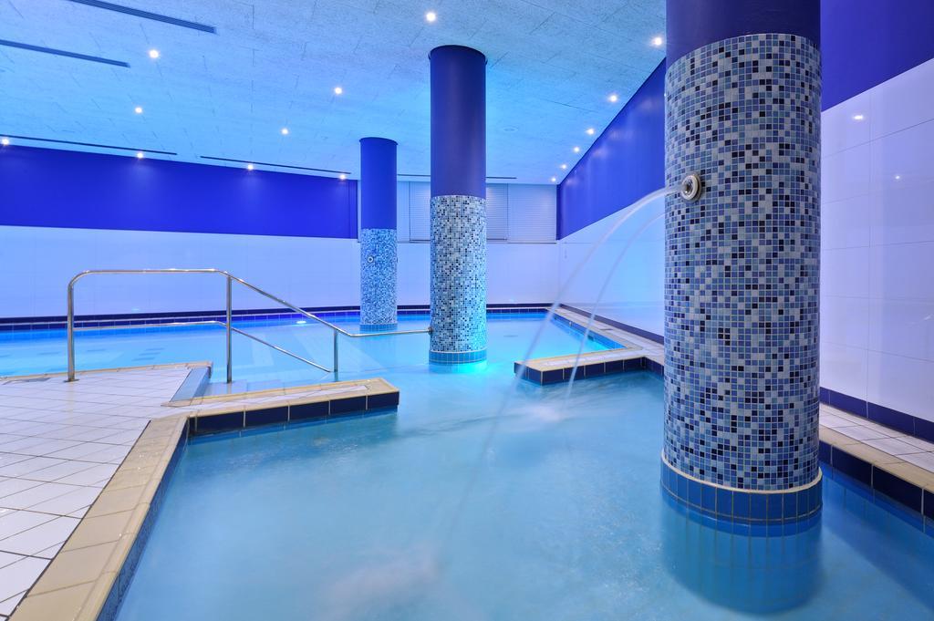 Van Der Valk Theaterhotel אלמלו מראה חיצוני תמונה